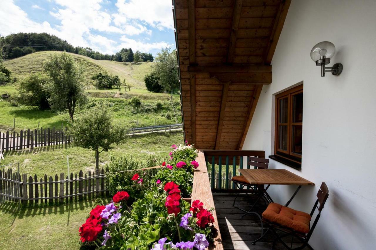 Pension Ober Siegsdorf Exterior foto